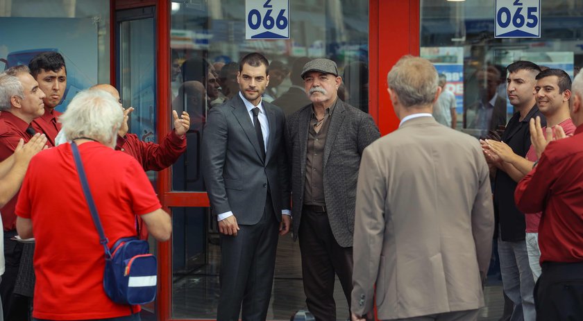 кадр из сериала "Наследник"