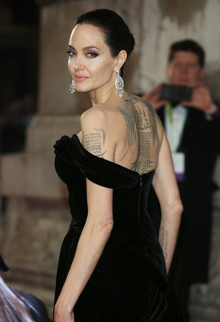 ANGELINA JOLIE