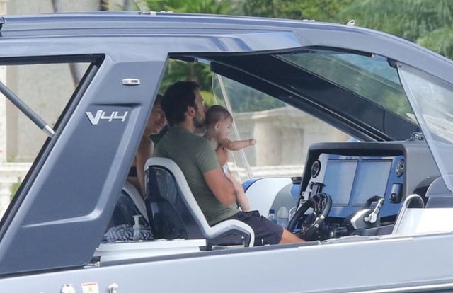 GISELE BUNDCHEN, JOAQUIM VALENTE