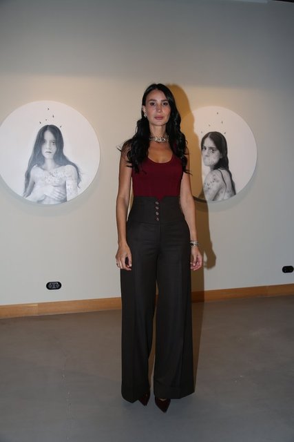 DİLARA AKIN 