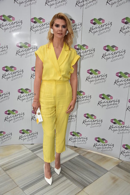 HANDE SEZER