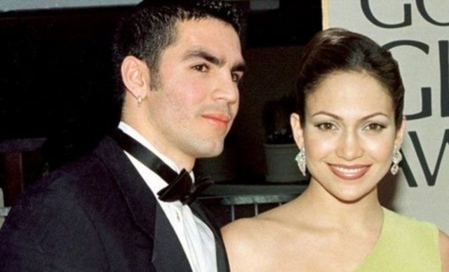 OJANI NOA, JENNIFER LOPEZ
