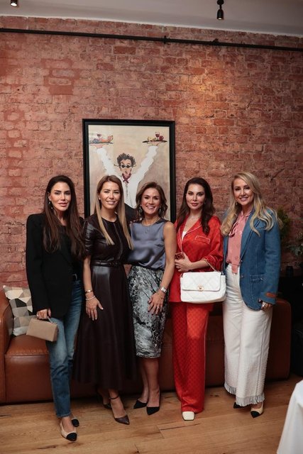 SENEM TAŞKIN, ARZU KAYAR, MERVE YALÇIN, EBRU YAŞAR, FATMA SEMİZ -  