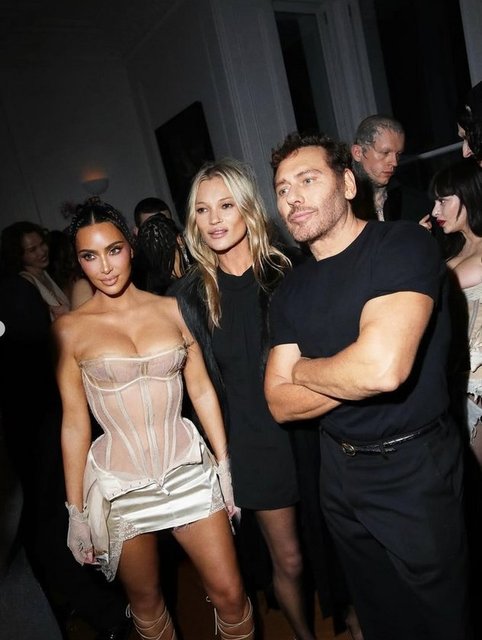 KIM KARDASHIAN, KATE MOSS, MERT ALAŞ