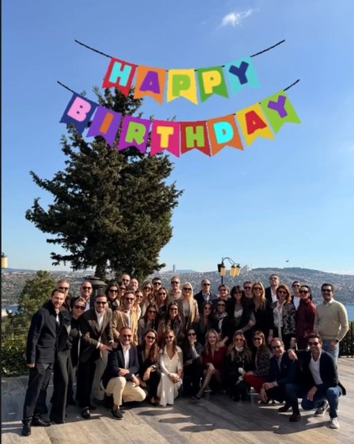 SİNAN-MELDA KOSİF, SANEM TEZMAN, MORİS-PINAR KOHEN, EVELİZE-HAKAN KOSİF, HİLAL KOSİF, HANDE GAMGAM 