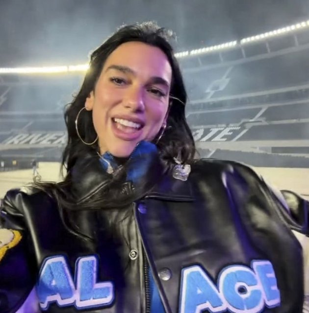DUA LIPA