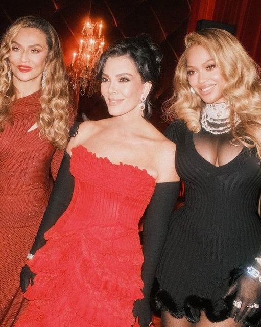 KRIS JENNER, BEYONCE