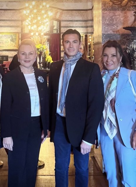 DEMET SABANCI ÇETİNDOĞAN, MARIO FRANGOULIS