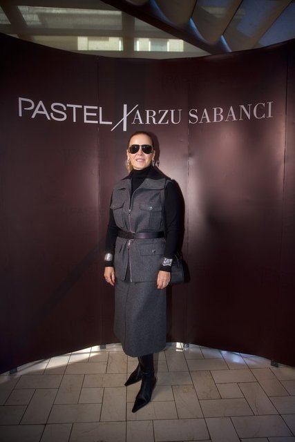 SUZAN TOPLUSOY