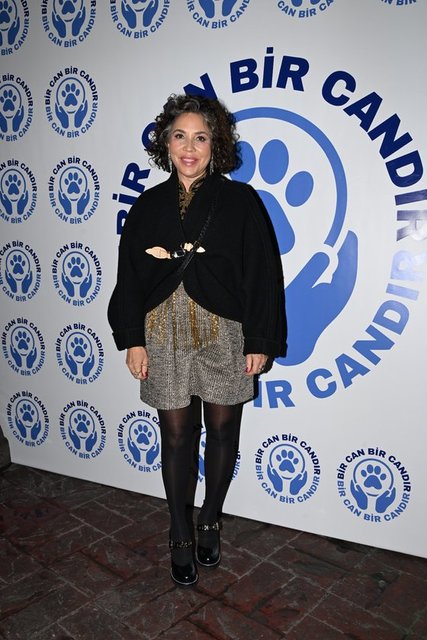 ASLI EKŞİOĞLU