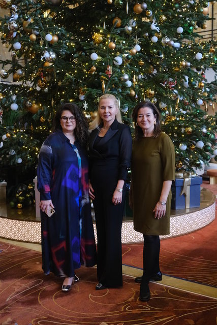 AYŞEGÜL TUNCER, EDA TAN, ÖZLEM ÖZEN