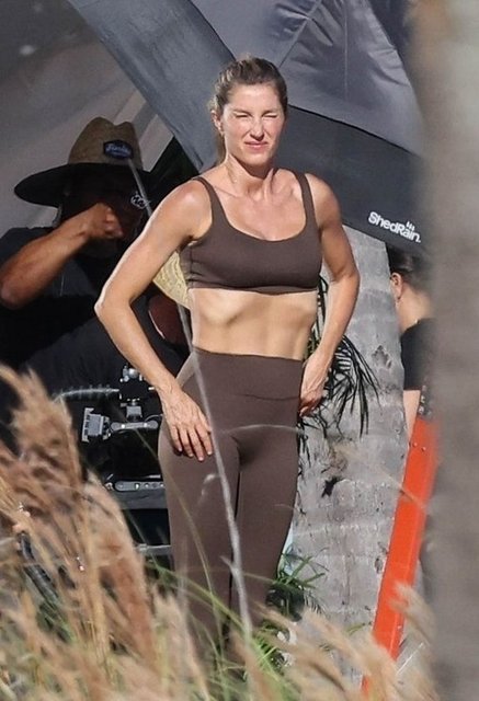 GISELE  BUNDCHEN