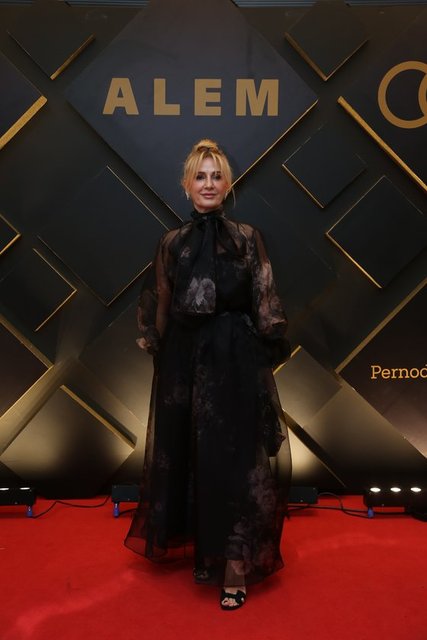NEŞE GÖNÜL 
