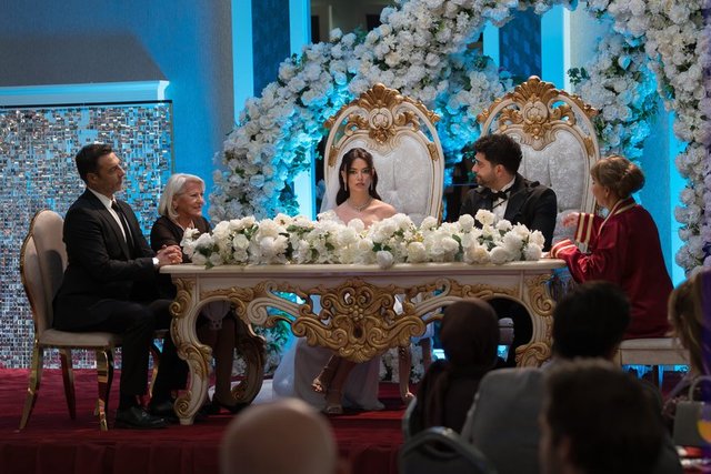 Kızılcık Şerbeti 117. Bölüm Fotoğrafları