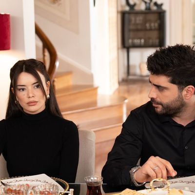 Kızılcık Şerbeti 118. Bölüm Fotoğrafları