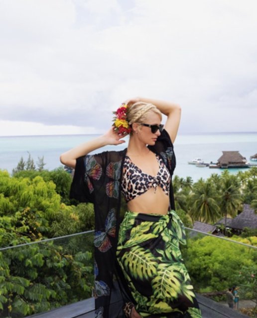 PARIS HILTON-CARTER REUM