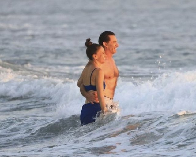 HUGH JACKMAN, SUTTON FOSTER