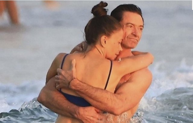 HUGH JACKMAN, SUTTON FOSTER