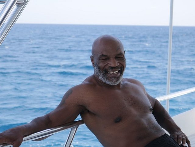 MIKE TYSON