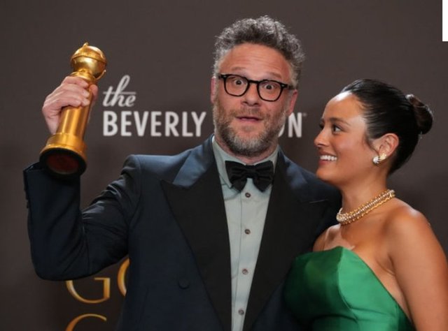 SETH ROGEN 