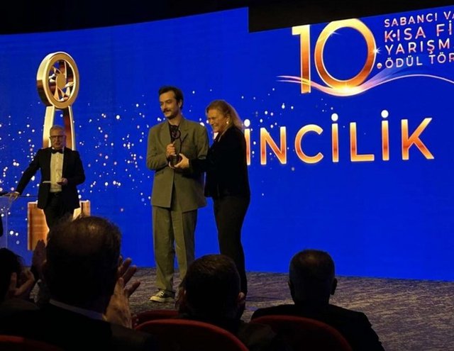 EMİRHAN CANGÜL, GÜLER SABANCI