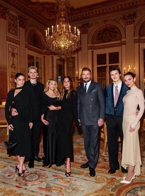 VICTORIA-DAVID, ROMEO, HARPER, CRUZ BECKHAM 