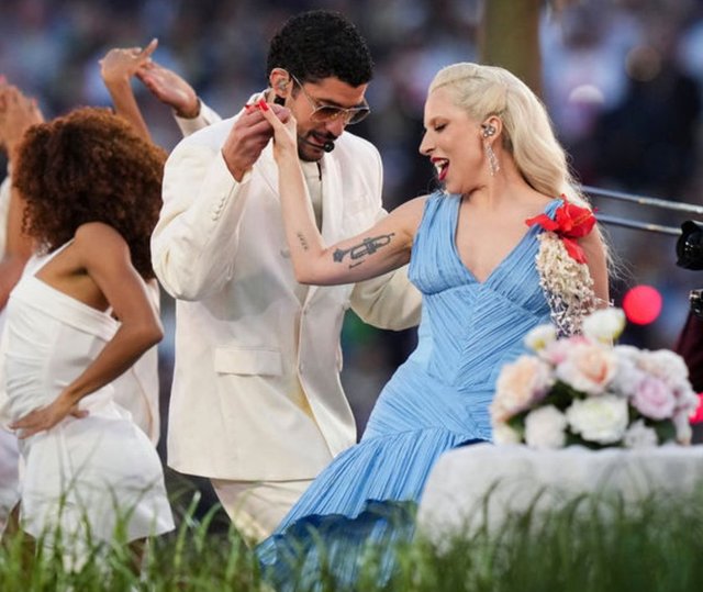 BAD BUNNY, LADY GAGA