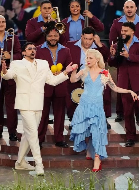 BAD BUNNY, LADY GAGA