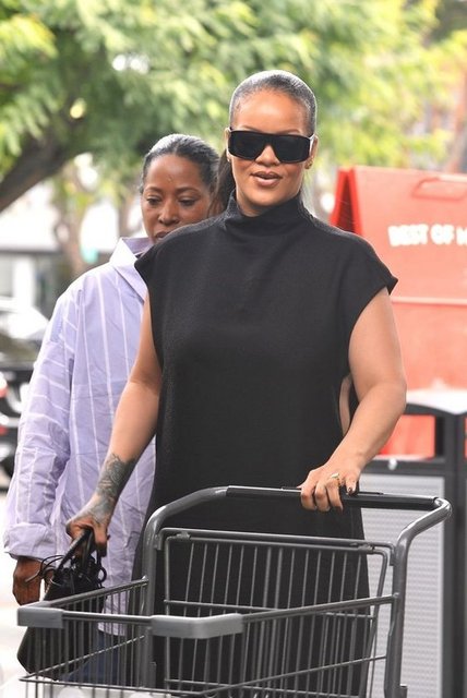 RIHANNA