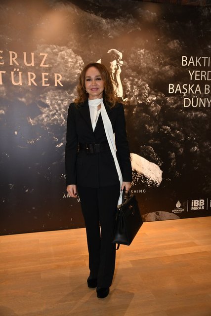 HÜLYA KALYONCU 