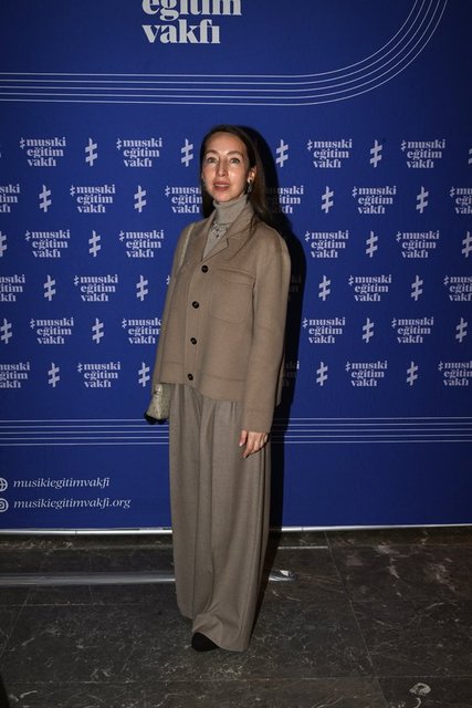 BANU AKSOY