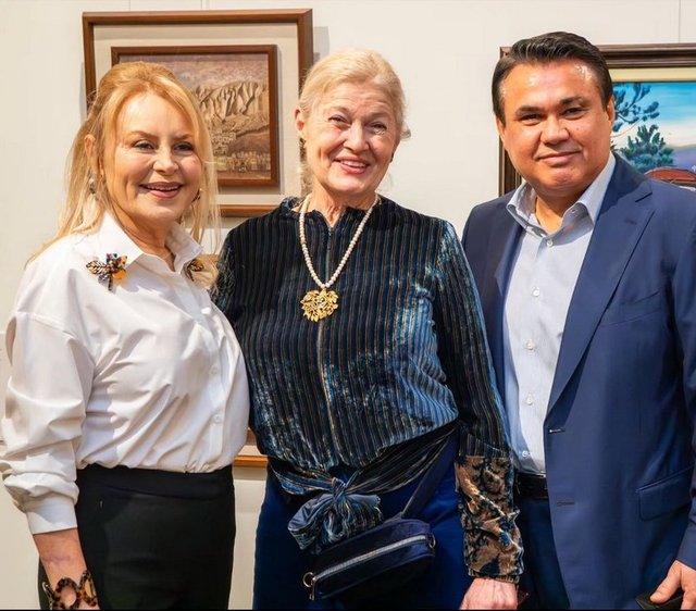 DEMET SABANCI-CENGİZ ÇETİNDOĞAN, MARIA DIMITROVA BARAZ