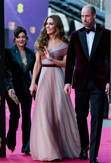 PRENS WILLIAM, PRENSES KATE MIDDLETON 