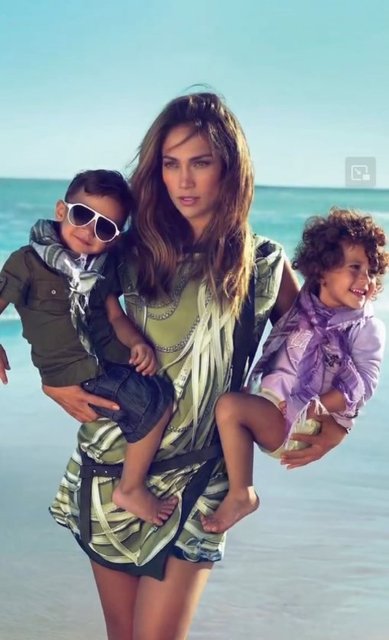 JENNIFER LOPEZ, EMME MARIBEL MUNIZ, MAXIMILIAN DAVID MUNIZ -  -  
