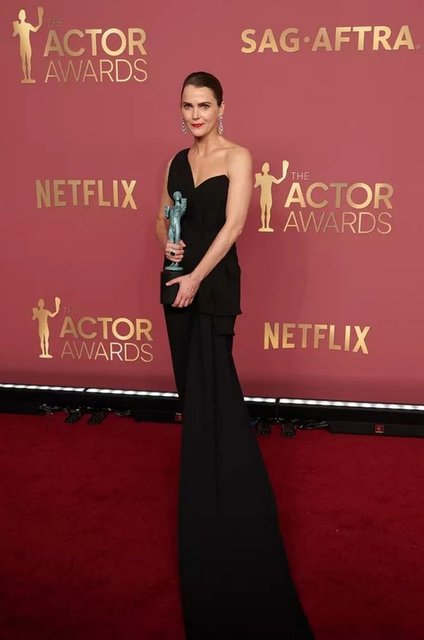 KERI RUSSELL