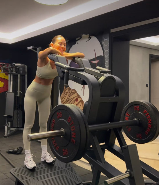 YASEMİN ERGENE
