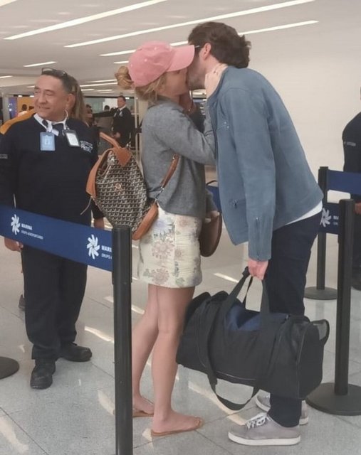 EMMA WATSON, GONZALO HEVIA BAILLERES -  