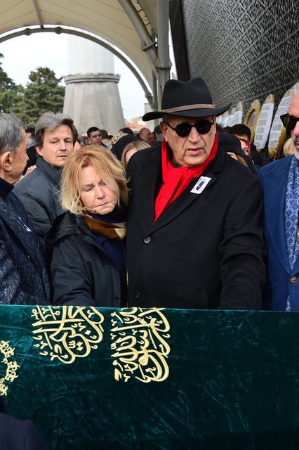 NEHLA-HALUK VELİDEDEOĞLU