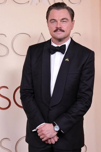 LEONARDO DICAPRIO EKİBİYLE ÖDÜL GECESİNDEYDİ.