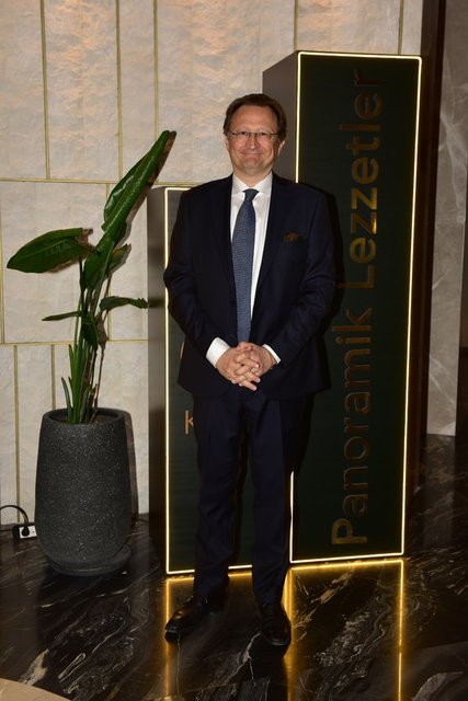 STEFANO MISSIR DI LUSIGNANO 