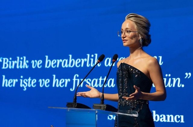 MELİSA SABANCI TAPAN 