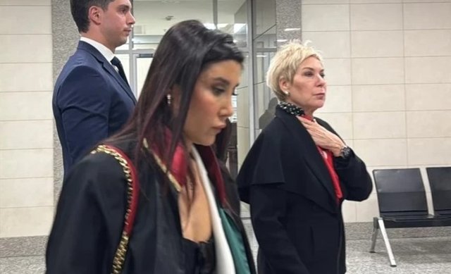 EFE EROS GÜNEYLİ, LEYLA ALATON
