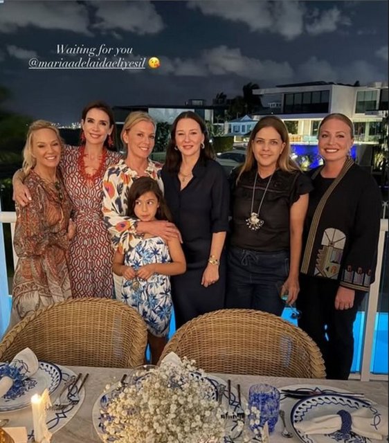 BETTINA MACHLER, MELİSA VON FABERCASTELL, CAROLINE KOÇ