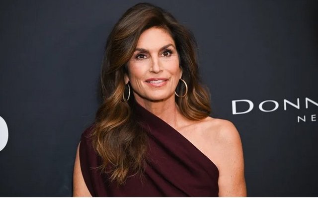 CINDY CRAWFORD, RANDE GERBER -  