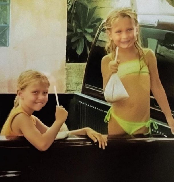 BELLA, GIGI HADID