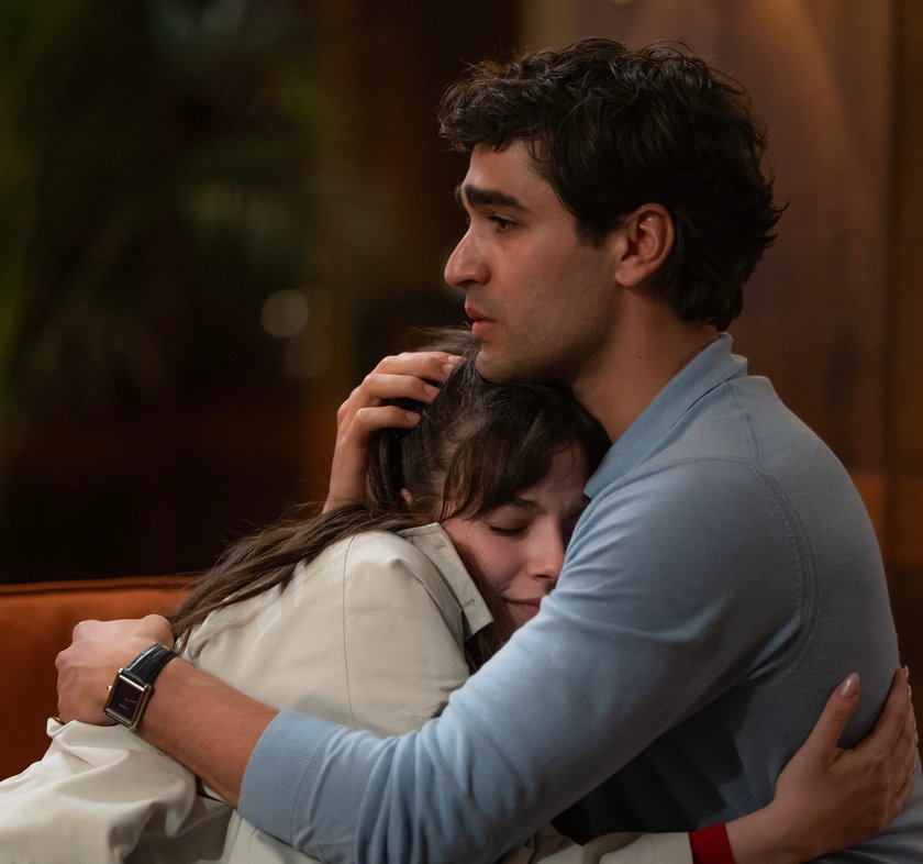 Delikanlı yeni bölümüyle Pazartesi 20.00'de Show TV'de.