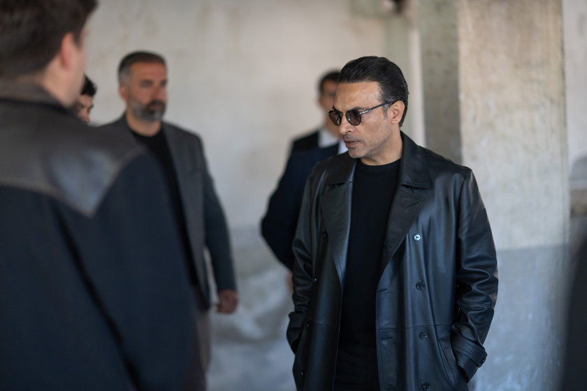 Delikanlı yeni bölümüyle Pazartesi 20.00'de Show TV'de.