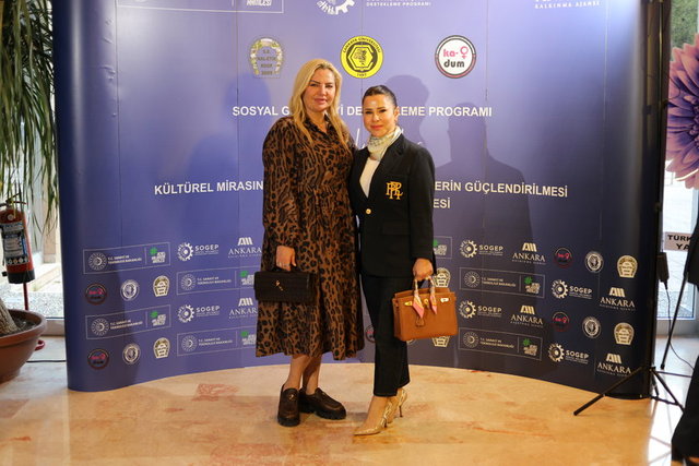 HÜLYA AKMAN