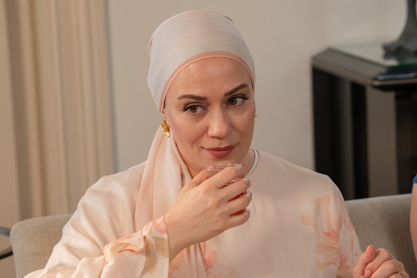 Kızılcık Şerbeti yeni bölümüyle Cuma 20.00'de Show TV'de. 