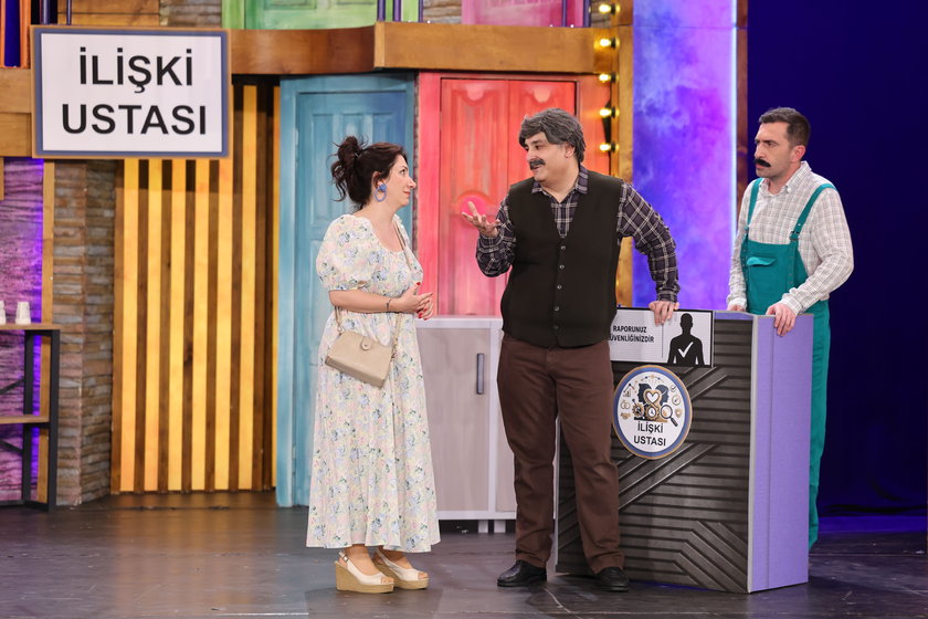 Güldür Güldür Show yeni bölümüyle Cumartesi 20.00'de Show TV'de. 
